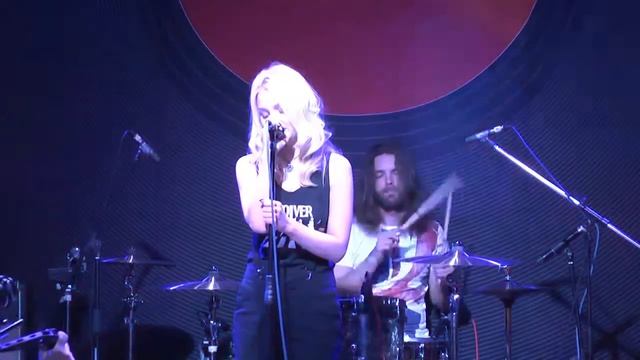 11А. Алёна Ярушина "Across the Universe" с гр. "Back from USSR" в Меццо-форте 15 августа 2015 г смотреть онлайн