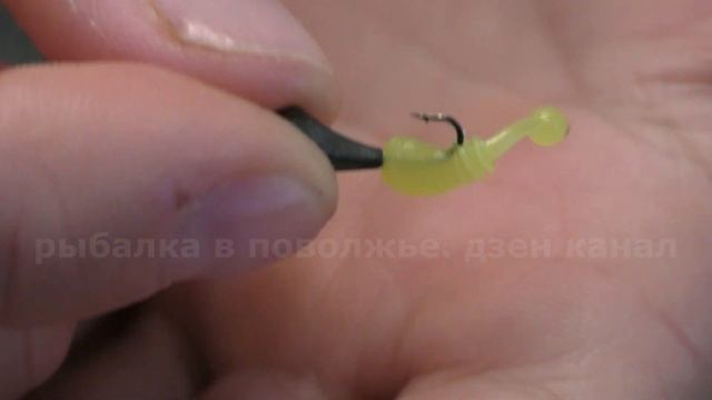 Как оснастить мормышку для ловли плотвы, окуня. МОТЫЛЬ БОЛЬШЕ НЕ НУЖЕН смотреть онлайн