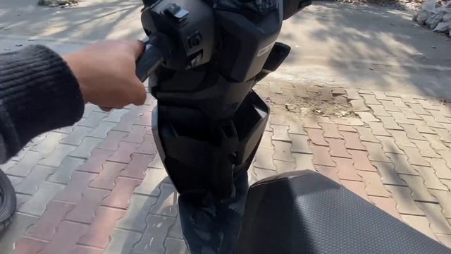 Xoom Vs Ntorq : Hero vs Tvs | Ntq vs Zm Side By Side Comparison | All Directions | Kon Hai Best | смотреть онлайн