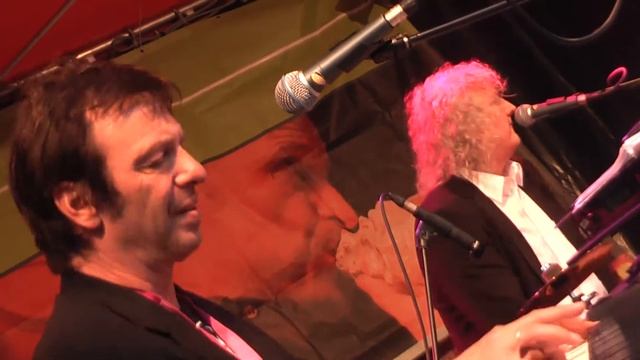 galacomTV_8_ActorPurpleSchulz_Antidrepesiva_Barden_LiveStage_filmbike_307_MrWinMore.mp4 смотреть онлайн