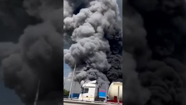 Moskva viloyatidagi “Ozon” omborida kuchli yong‘in sodir bo‘ldi (video) смотреть онлайн