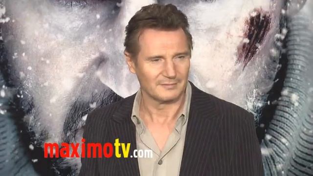 Liam Neeson at THE GREY Premiere Arrivals смотреть онлайн