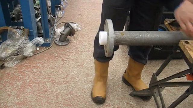 Hot air flaring of PTFE lined piping смотреть онлайн