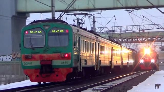 Встреча электропоездов ЭД4м-0146 и ЭД4м-0158 смотреть онлайн