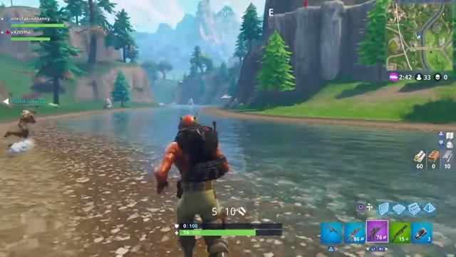 WIERD FORTNITE GUN GLITCH W/ vX Vlogs смотреть онлайн