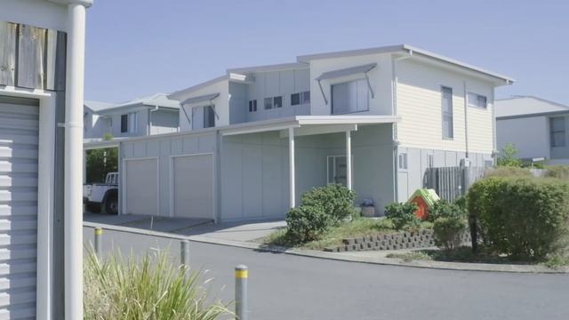 QPaint | Strata Townhouse Complex Repainting In Raceview смотреть онлайн