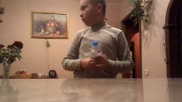 Бутылка воды#1 смотреть онлайн