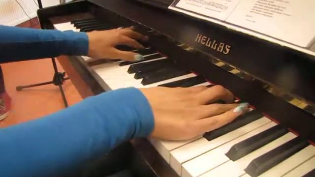 Indiana Evans-Your everything piano смотреть онлайн