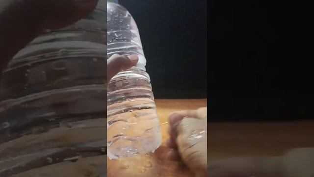 🤷🏻 Water can 🌊 Tap ⁉️ open close 🙀 water leakage experiment 😲/ #shots #experiment #subscribe #suces смотреть онлайн