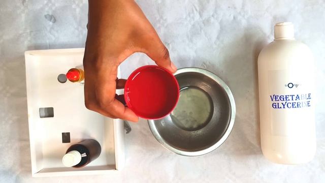 Tuto:Faire facilement son sérum vitamine C à la maison смотреть онлайн
