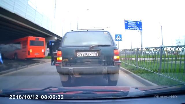 Bus Drivers Fails, Tram Drivers Fails, Trolleybus Drivers Fails Compilation смотреть онлайн