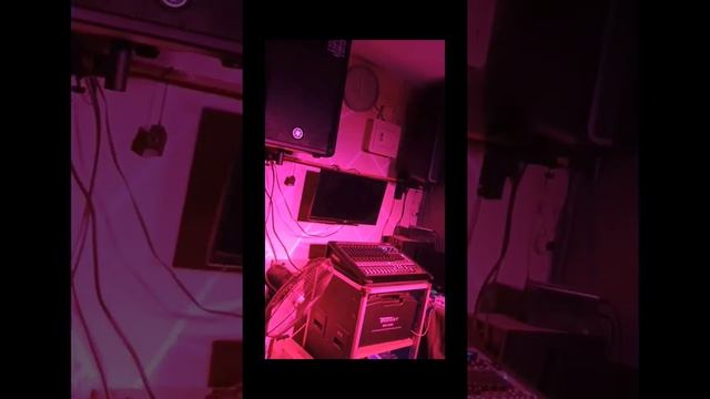 YAMAHA DBR15/ PRO STAX VX 12CHANNEL ULTRA SLIM MIXER SOUND CHECK смотреть онлайн