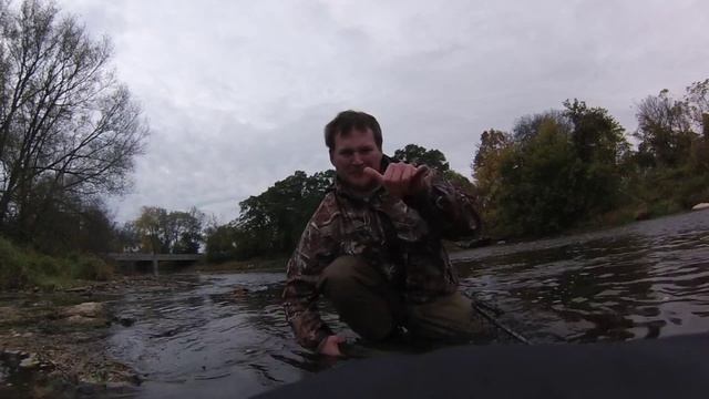 32 pounds King salmon landed with 4 pound test line! (Part 2) смотреть онлайн