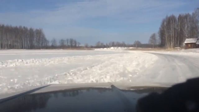 Гонки по льду на повседневной резине смотреть онлайн