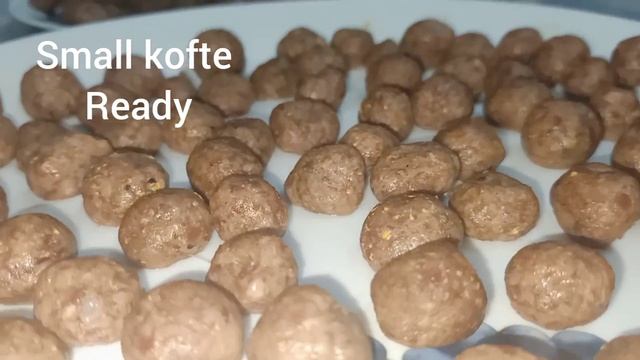 नॉन वेज कोफ्ता बिरयानी/Non Veg Kofta Biryani BADE KI BIRYANI घर में सब को पसंद आएगी/ Shaista Hussai смотреть онлайн