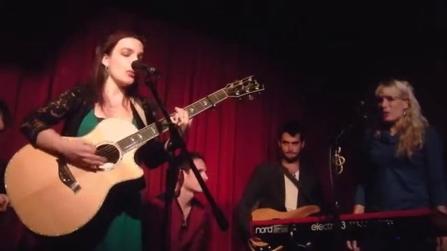 Karmina "Slow Down" live Room 5, 10/22/12 (PA220425) смотреть онлайн