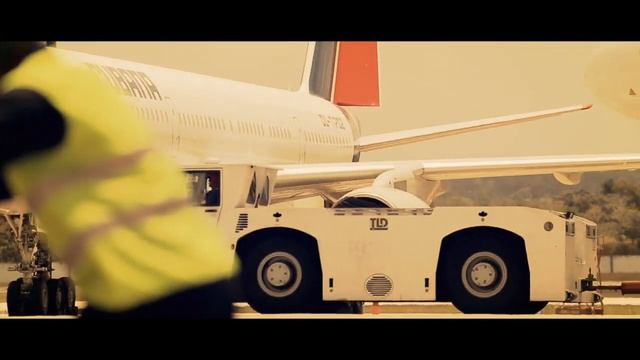 Campaña Una Aerolinea, Un País para Cubana de Aviación смотреть онлайн