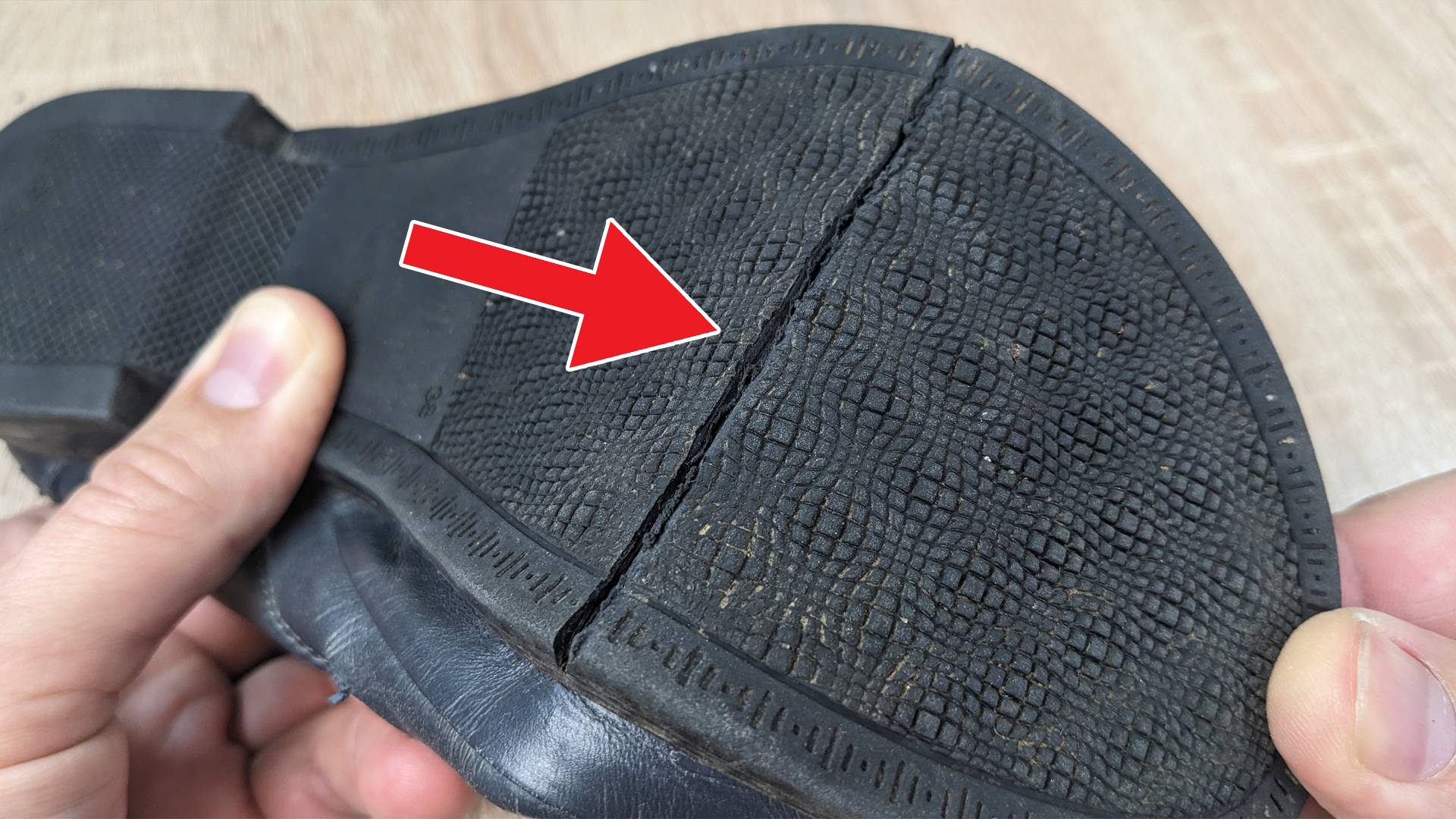 Сапожник поделился секретом! Ремонт обуви своими руками смотреть онлайн