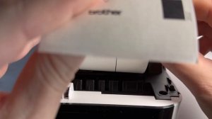 BROTHER QL 820NWB paper installation