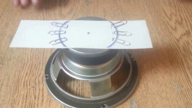 FARADAY DISC PARADOX (WITH PAPER TAPE AND CLIPS) смотреть онлайн