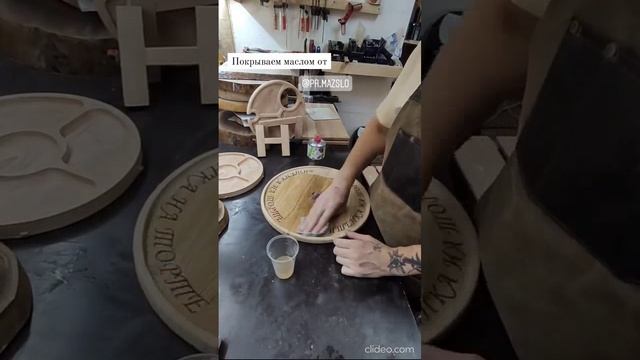 Доски для подачи: чем пропитать для защиты дерева