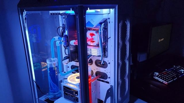 Aperture Science PC смотреть онлайн