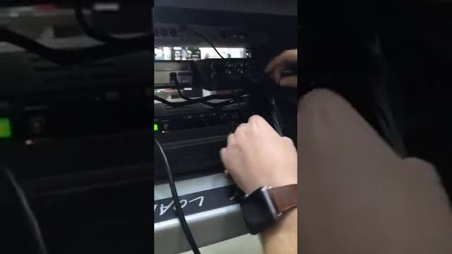 Facebook Live - John Builds an Audio Package смотреть онлайн