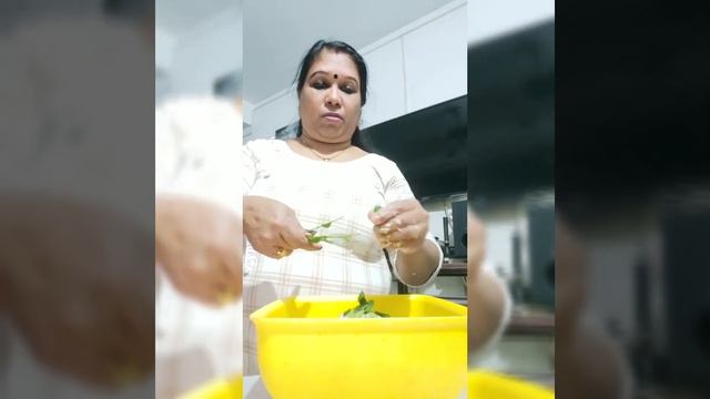 Spicy and crispy Mix dal vada.EP67 смотреть онлайн