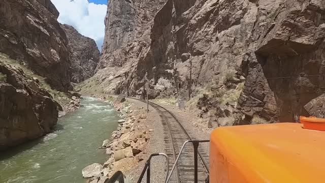🇺🇸 Колорадо, США - Королевское ущелье, прекрасный вид из кабины поезда 🔊