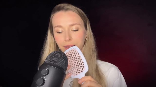 ASMR. Настоящий RELAX 🧘🏼♀️ шёпот и любимые предметы 💖 смотреть онлайн