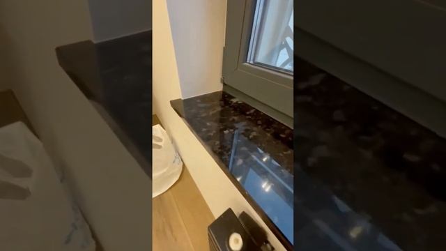Подоконники из гранита Brown Antique👌 смотреть онлайн