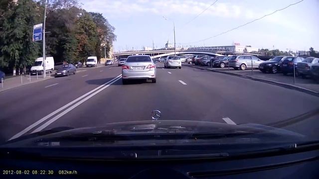 BlackVue DR-400g плохая дорога.mp4 смотреть онлайн