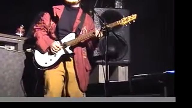 あとまわし / 十三号地楽団 / The Throb смотреть онлайн