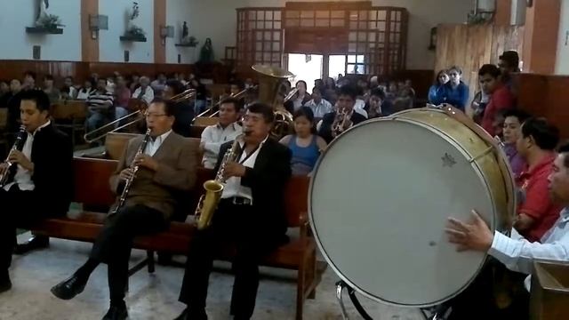 Sobre Las Olas en iglesia San Lucas Coyoacán 2012 смотреть онлайн