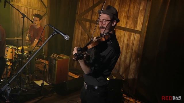 Lawrence Maxwell - Not Your Outlaw (live from Red Island Studio) смотреть онлайн