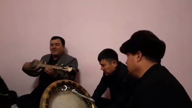 ука дустим журабекни уйинда жонли ижро кулдан галинча смотреть онлайн