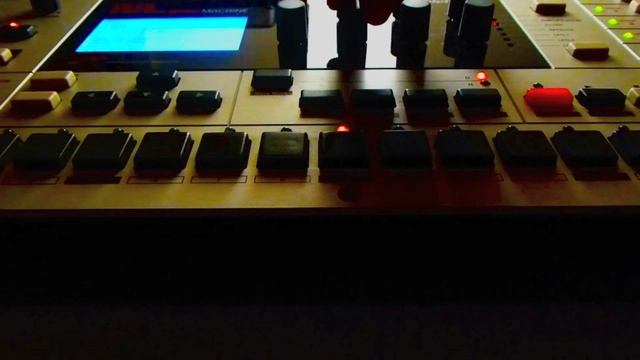 Elektron Monomachine Live Elektronica смотреть онлайн