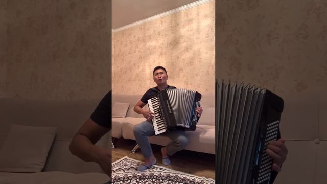 Жаныбек Онолбаев-Аттин омур ушундай /2022 Жандуу ун смотреть онлайн