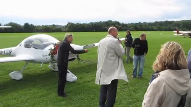 Taufe für Motorsegler Herbert.wmv смотреть онлайн