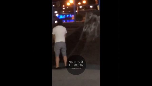 Директор заведения «Шашлык Машлык» Ваган решил справить свою нужду смотреть онлайн