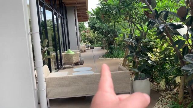 Okinawa parte.2 | Strata Hotel Kokusai-Dori | Cafe Strata смотреть онлайн