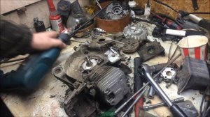 Бензопила не набирает обороты и нет холостого хода...наверное.(