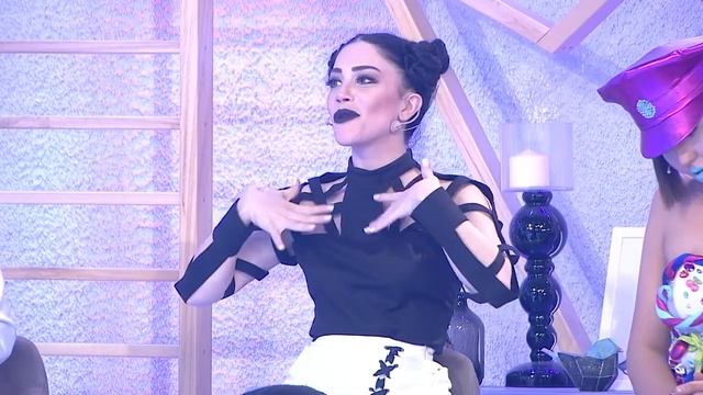 Merve'nin Nefes Kesen Şovu Jürinin Ağzını Açık Bıraktı - İşte Benim Stilim смотреть онлайн