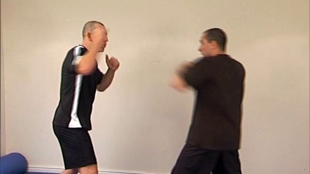 Система самозащиты Эдди Квинна. Ч 1 смотреть онлайн