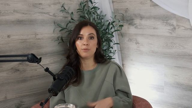 Botox and Beauty Pros' Top Skincare Picks | Myths, Tips, and Unfiltered Discussions смотреть онлайн