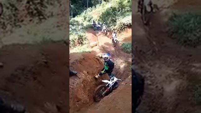 Fun trail adventure bandung - gas bareng baraya caringin vs ceps motor смотреть онлайн