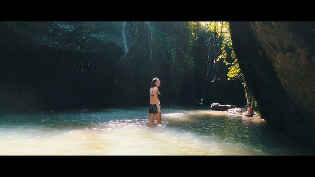 BALI LIFE 🌴🥥💦 смотреть онлайн