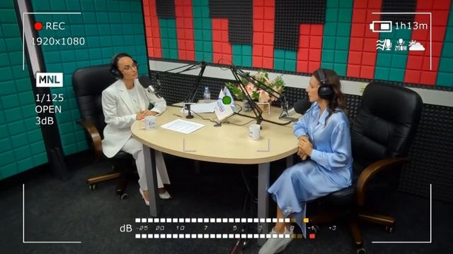 Гостем программы «Вам слово! С Ириной Волк» станет телеведущая, актриса и певица Елена Север смотреть онлайн