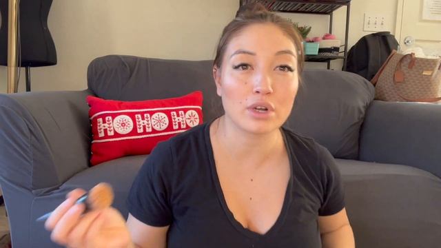 Following Eman's Clean Girl Makeup Tutorial смотреть онлайн