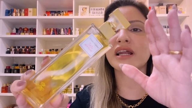 MUITOS PERFUMES IMPORTADOS NOVOS NA COLEÇÃO E CONTO COMO É O CHEIRO DE UM PERFUME OXIDADO смотреть онлайн
